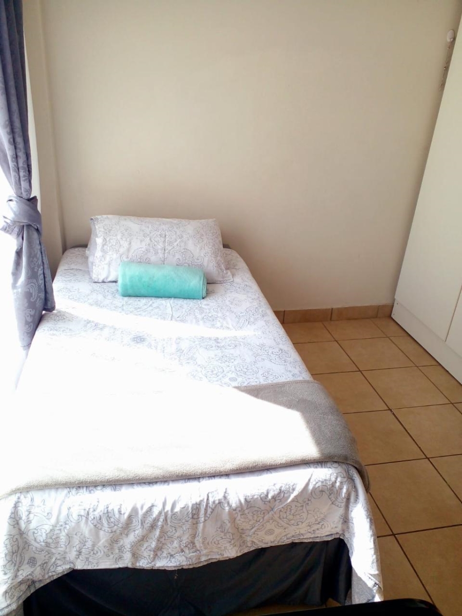 8 Bedroom Property for Sale in Brandwag Free State